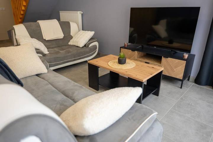 Location de vacances pour 6 personnes, avec Terrasse et Jardin à Pont-d'Ouilly - 2