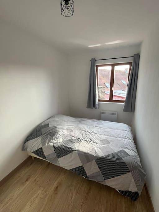 Gîte pour 3 personnes, avec terrasse à Saint-Folquin - 2