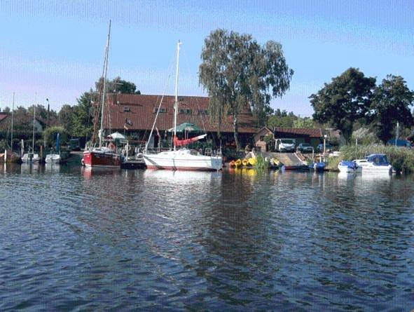 Ferienpark für 5 Personen, mit Terrasse und Garten sowie Sauna und Seeblick in Polen - 2