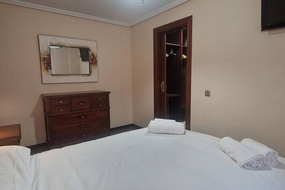 Apartamento entero, 35A01 Amplio apto 3 habitaciones en Noreña in Noreña, Provincia de Asturias