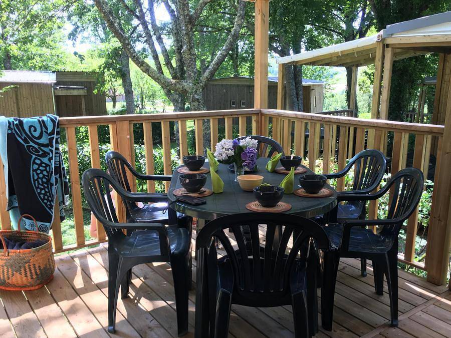 Flower Camping et Base de Loisirs de Rouffiac - Mobilhome 6 personnes - Mobil-home Source Confort 24m² - 2 chambres 4/6 pers in Angoisse (Dordogne), Périgord Vert