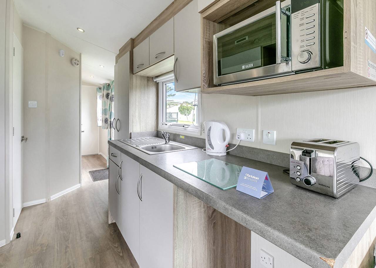 Bronze Caravan 6 with parking in Camber Sands, Camber