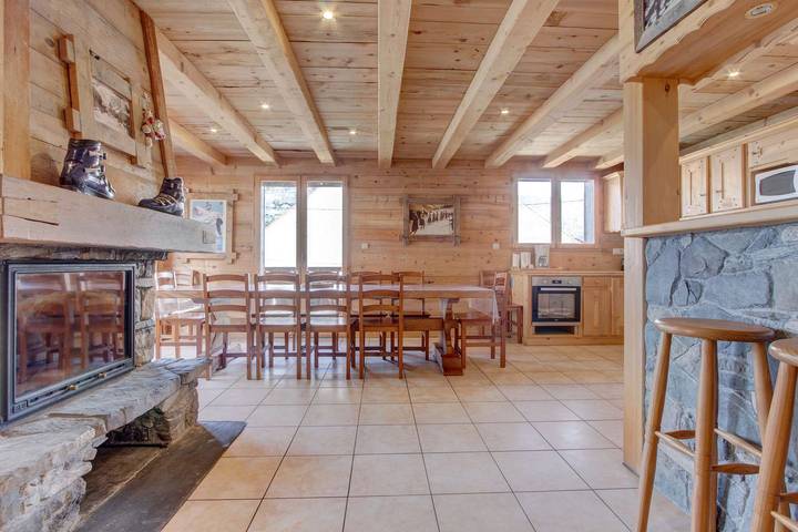 Gîte pour 12 personnes, avec sauna et terrasse, adapté aux familles à Morzine - 2