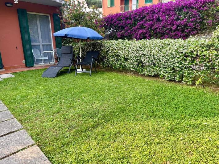 Appartamento per 4 persone, con Giardino a San Terenzo