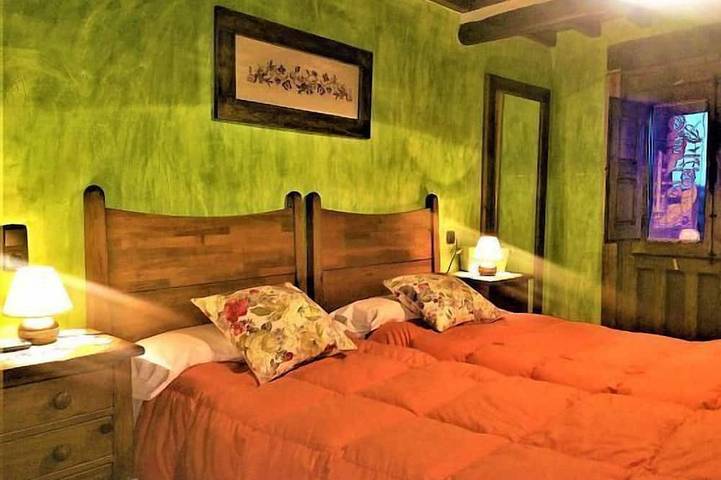 Gîte pour 9 personnes, avec balcon à Mogarraz - 3