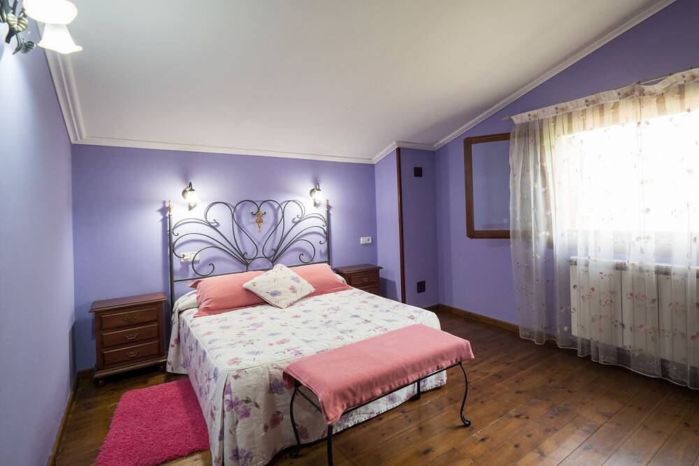 Casa Alfonso - Südliches Haus. Ideal für Kurzurlaube, Gruppen von Freunden und Familien. in Graus, Spanische Pyrenäen