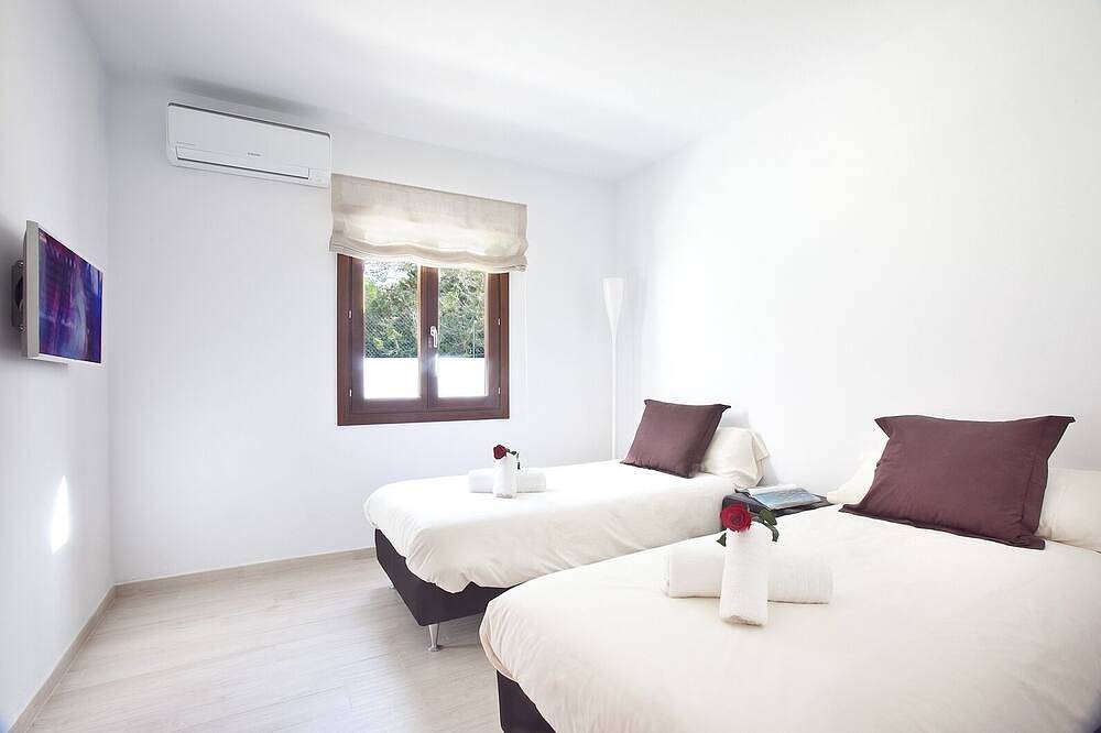 Wunderschöne Villa in Cala Bassa in Cala Bassa, Sant Josep de sa Talaia