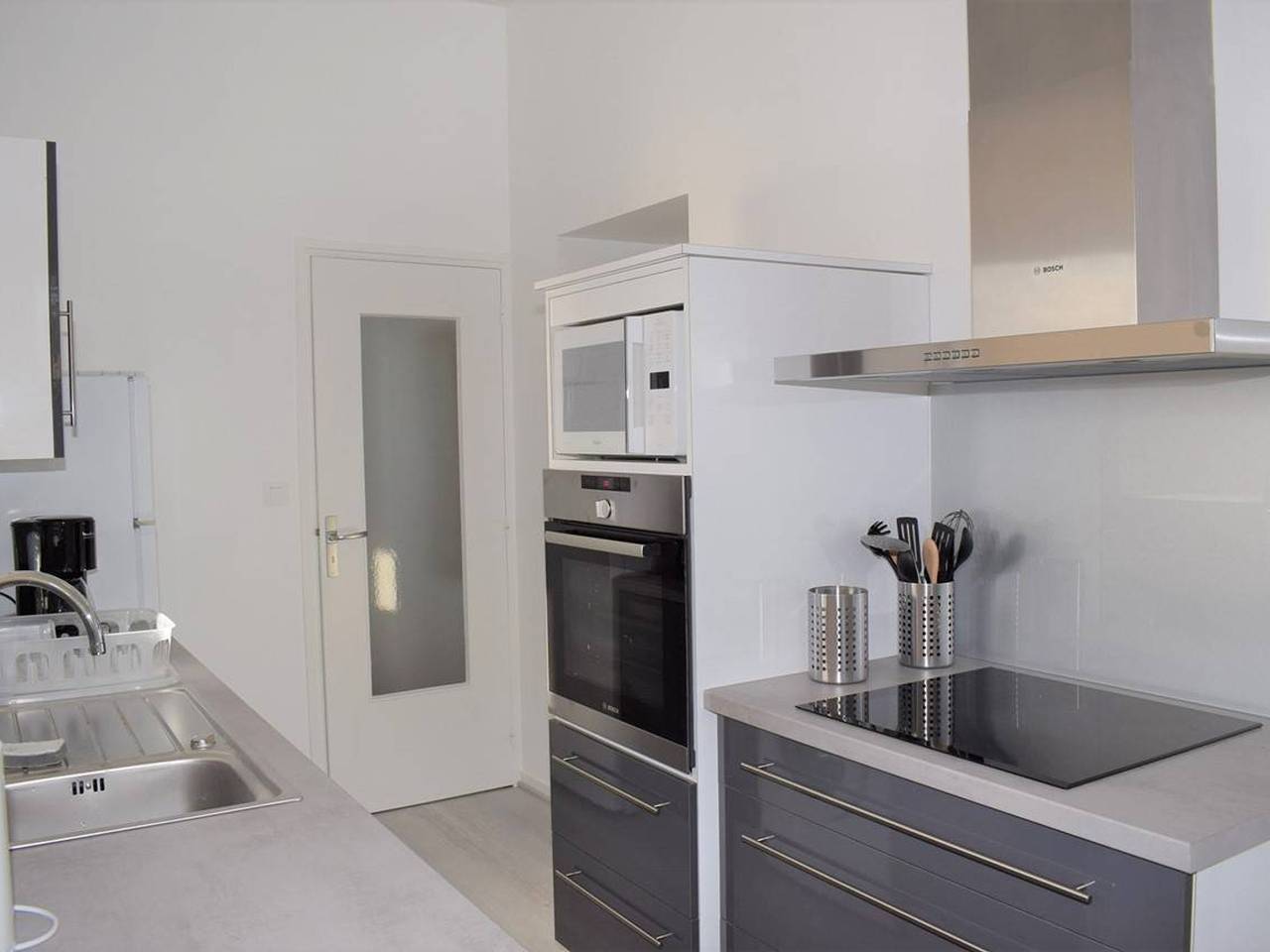 Renoviertes Haus am Coz-Pors Strand mit Garten - 2 Schlafzimmer in Coz Pors, Trégastel