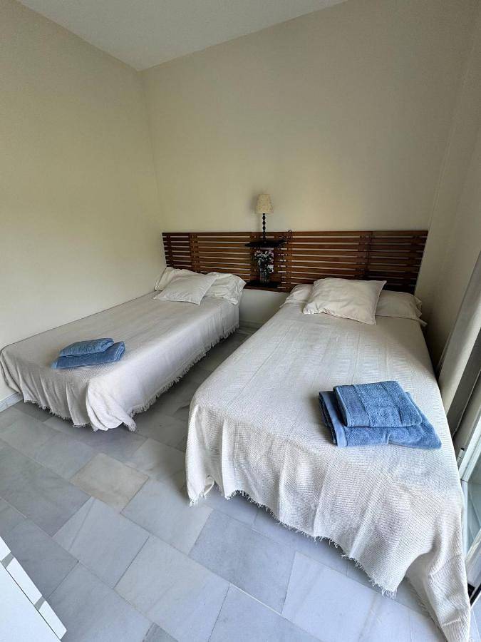 Maison d’hôte pour 3 personnes, avec piscine et balcon à Estepona
