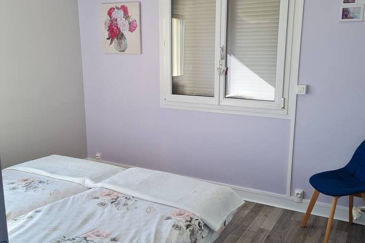 Location de vacances pour 8 personnes, avec sauna et jardin, animaux acceptés à Vertus - 2