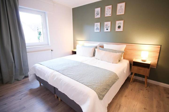 Ferienwohnung für 5 Personen, mit Balkon am Phantasialand - 2