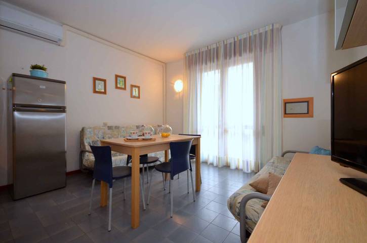Estudio entero, Estudio con aire acondicionado y balcón in Bibione, San Michele al Tagliamento