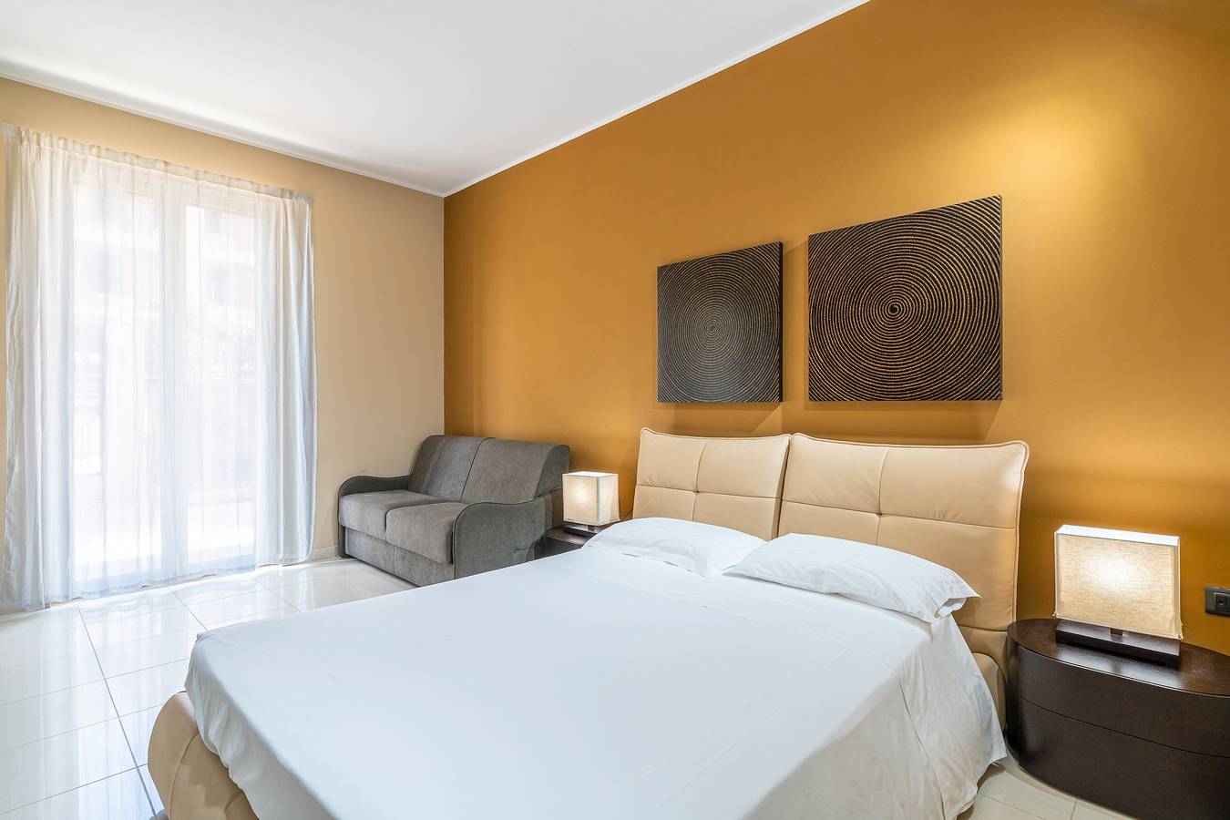 Habitación 'Nick Mason - Cuádruple Superior' con jardín compartido, Wi-Fi y aire acondicionado in Marzamemi, Pachino