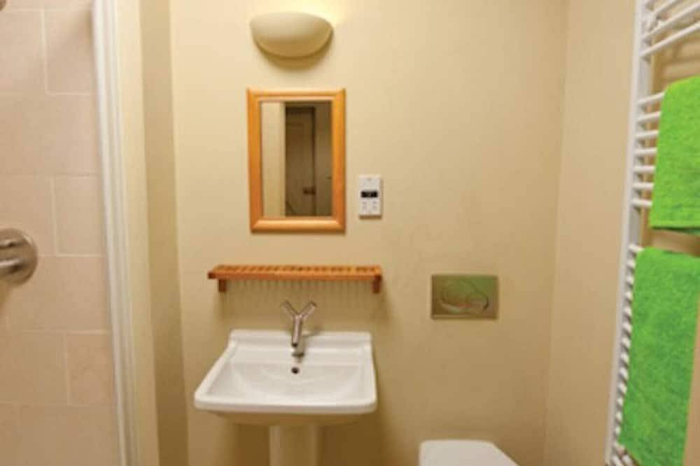 Amazing Stables Building,with 12 bedrooms, Lyndhurst, centre of New Forest! in Lyndhurst, Hampshire