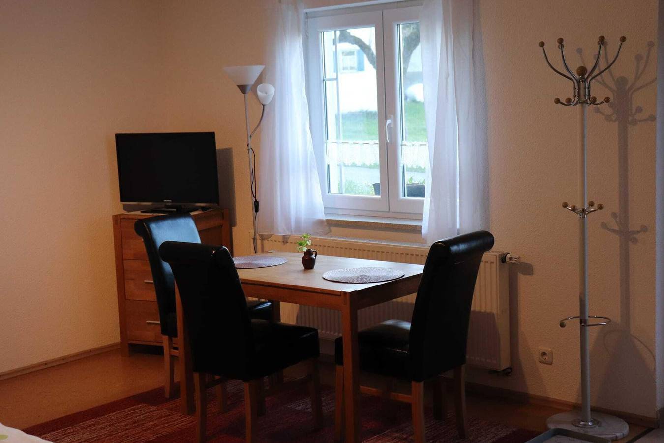 Appartement/Fewo, Wohn-/Schlafraum, Dusche, Wc in Isny im Allgäu, Region Bodensee-Oberschwaben