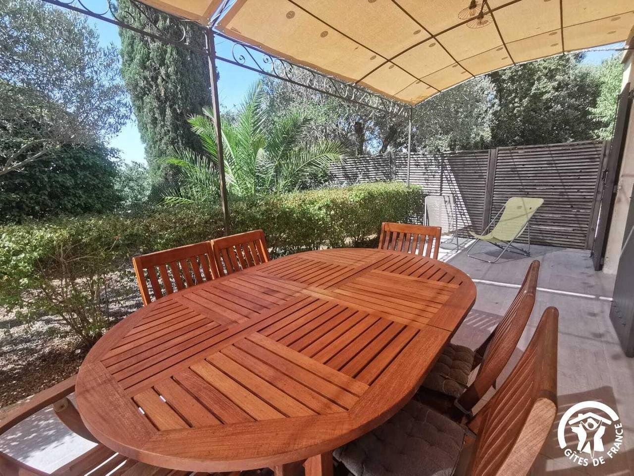 Le Micocoulier in Cournonsec, Côte d'Améthyste