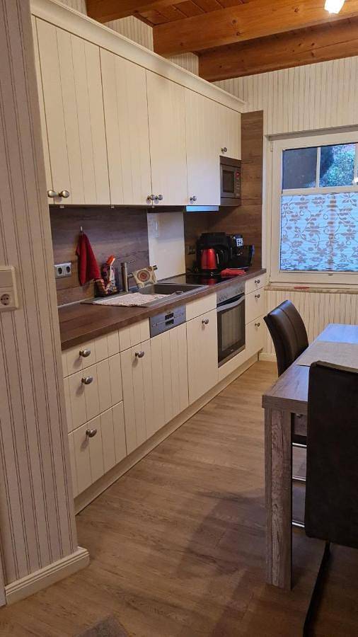 Ferienhaus für 4 Personen, mit Balkon und Terrasse sowie Garten und Sauna in Timmel - 3