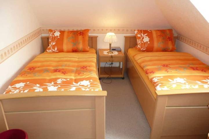 Ferienwohnung für 4 Personen, mit Garten in Mildstedt - 2