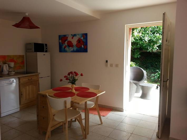 Gîte pour 2 personnes, avec jardin et piscine, animaux acceptés à Les Adrets-de-l'Estérel - 3