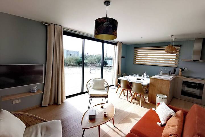Location de vacances pour 7 personnes, avec Jardin à Les Moitiers-d'Allonne