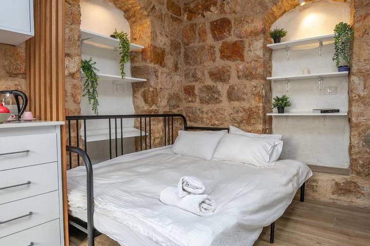 Chambre d’hôte pour 2 personnes, avec balcon à Jérusalem - 2