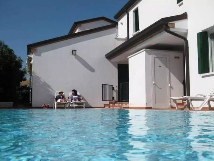 Casa sulla spiaggia per 6 persone, con piscina e giardino in Veneto