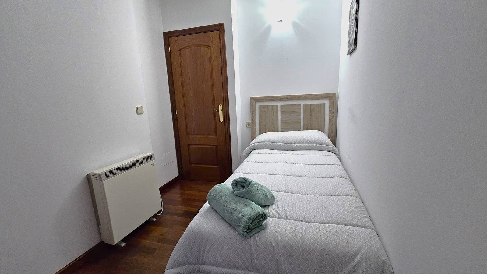 Entire holiday apartment, Vacansis Santiago Garcia Prieto 3 in Santiago de Compostela, La Coruña Province
