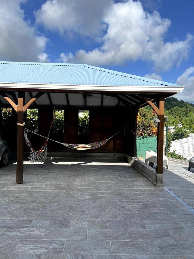 Gîte pour 4 personnes, avec jardin et terrasse à Saint-Esprit (homonymie) - 3