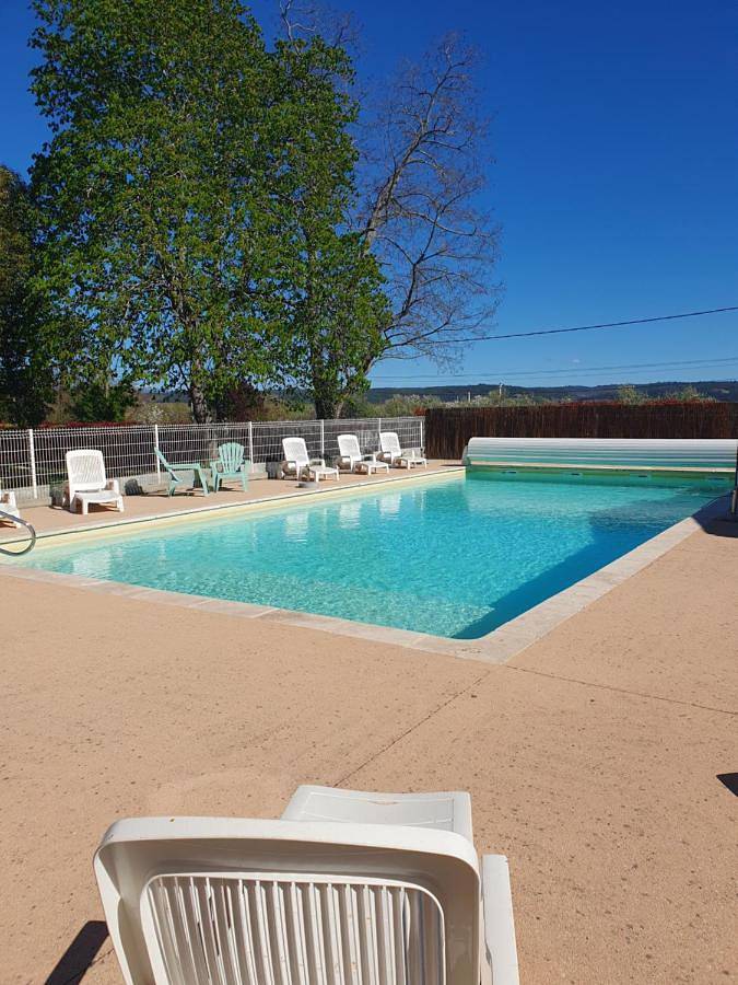 Le Mas des Quintrands Manosque - Motel de charme in Manosque, Parc naturel régional du Luberon