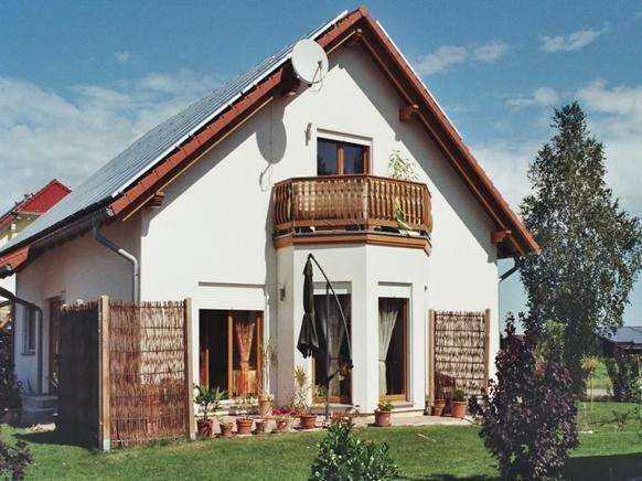 Ferienwohnung für 4 Personen, mit Balkon und Whirlpool sowie Terrasse und Garten in Bad Buchau