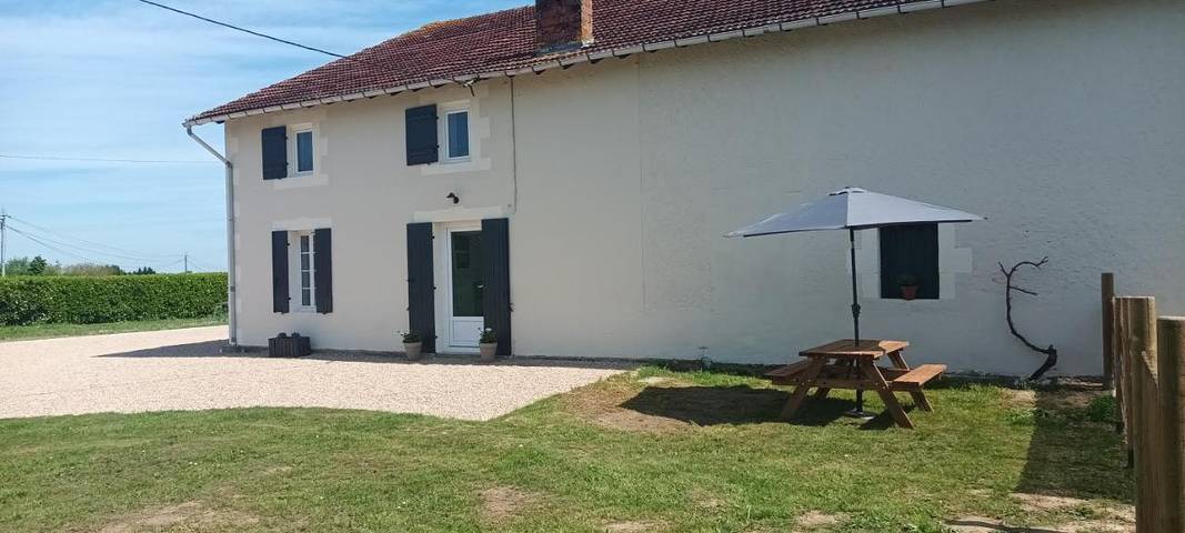 Gîte pour 4 personnes, avec vue et jardin à La Sauvetat-du-Dropt - 2