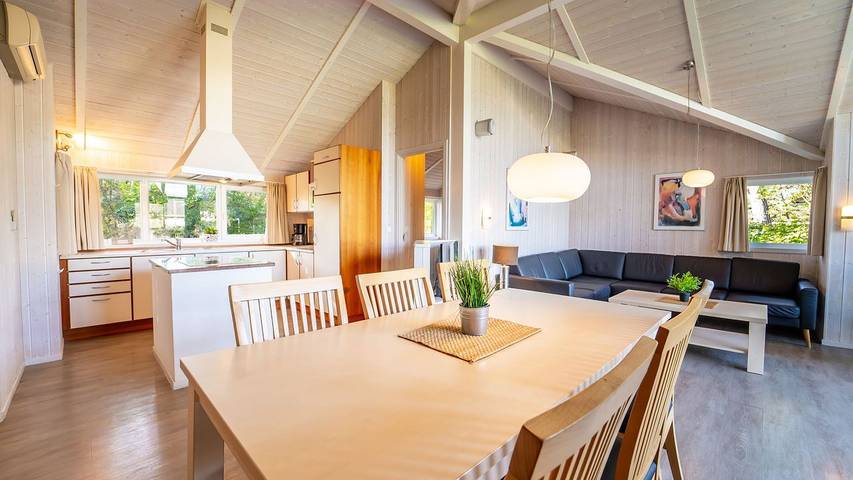 Ferienhaus für 6 Personen, mit Sauna und Garten sowie Whirlpool und Terrasse in der Lübecker Bucht - 4