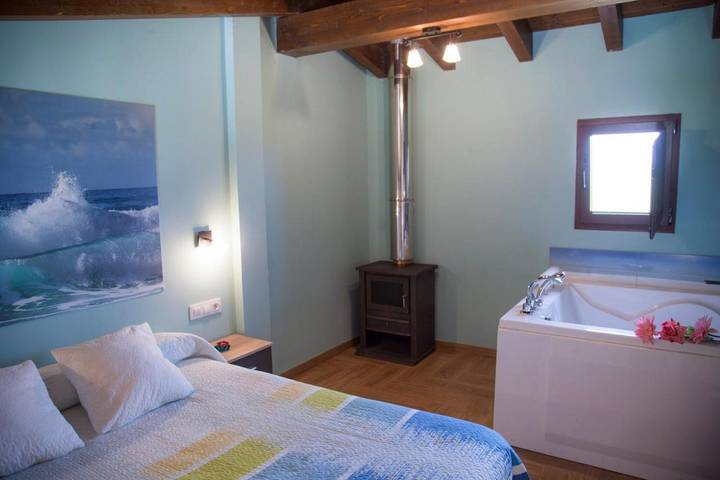 Maison d’hôte pour 2 personnes, avec piscine ainsi que vue et jardin dans Isla - 4