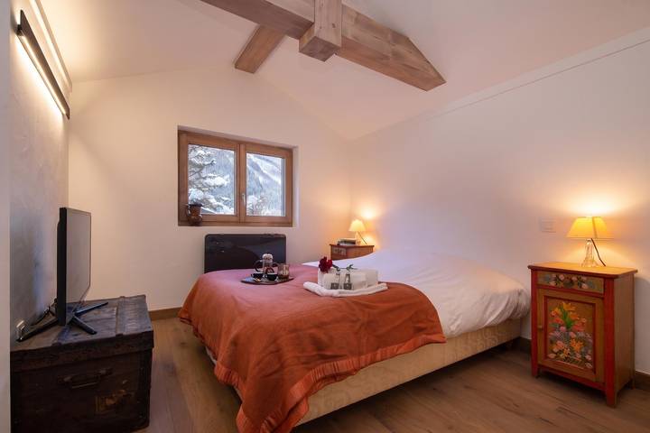 Chalet du Glacier Cosy Alpine style, Sleeps 4 in Chamonix, Mont-Blanc-Massiv