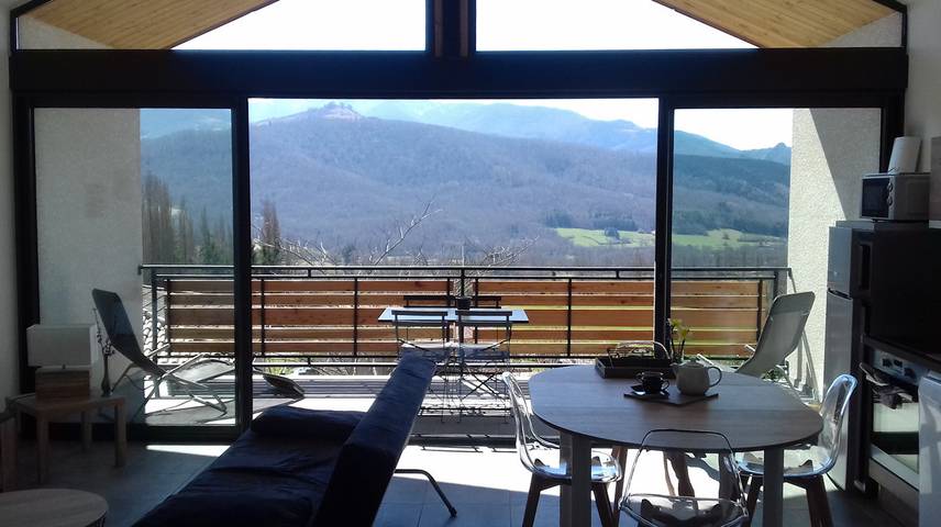 Gîte pour 4 personnes, avec jardin et balcon ainsi que sauna et jacuzzi dans l' Ariège - 4