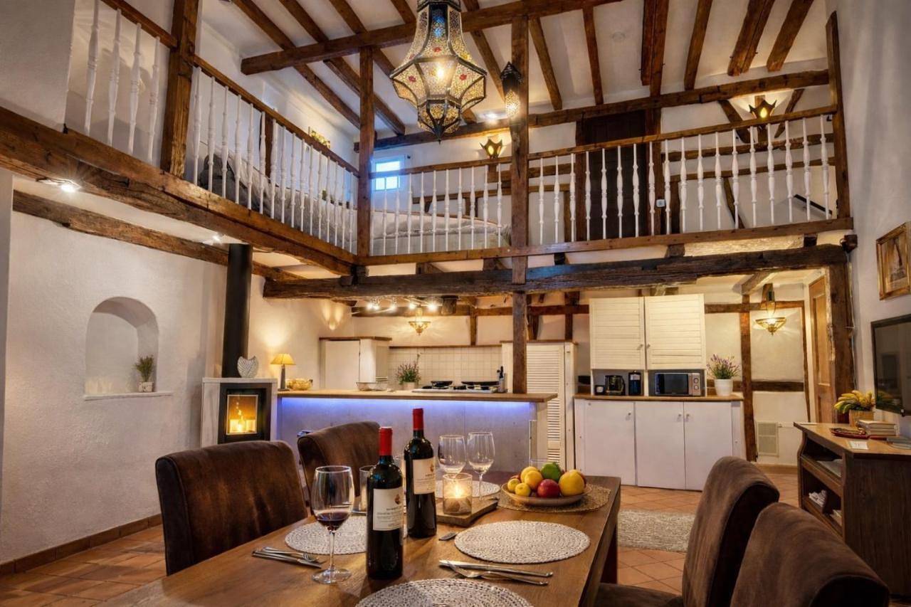 Ganze Wohnung, Three-Bedroom Home in Bornheim/Brenig, Bornheim