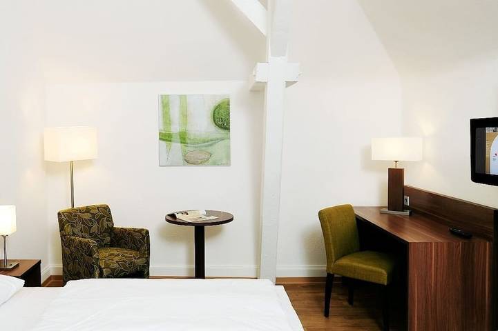 Gîte pour 2 personnes, avec jardin et piscine à Rastatt - 4