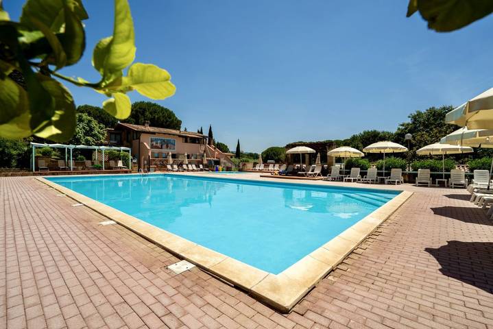 Appartamento per 4 persone, con Balcone/Terrazza e Piscina a Guardistallo