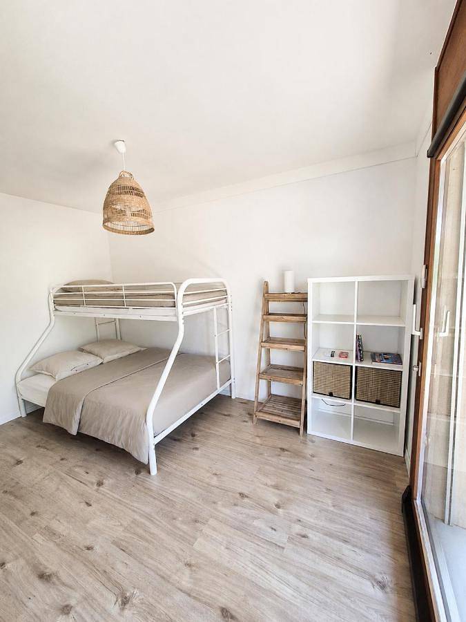 Location de vacances pour 8 personnes, avec jardin, animaux acceptés à Yvonand - 4