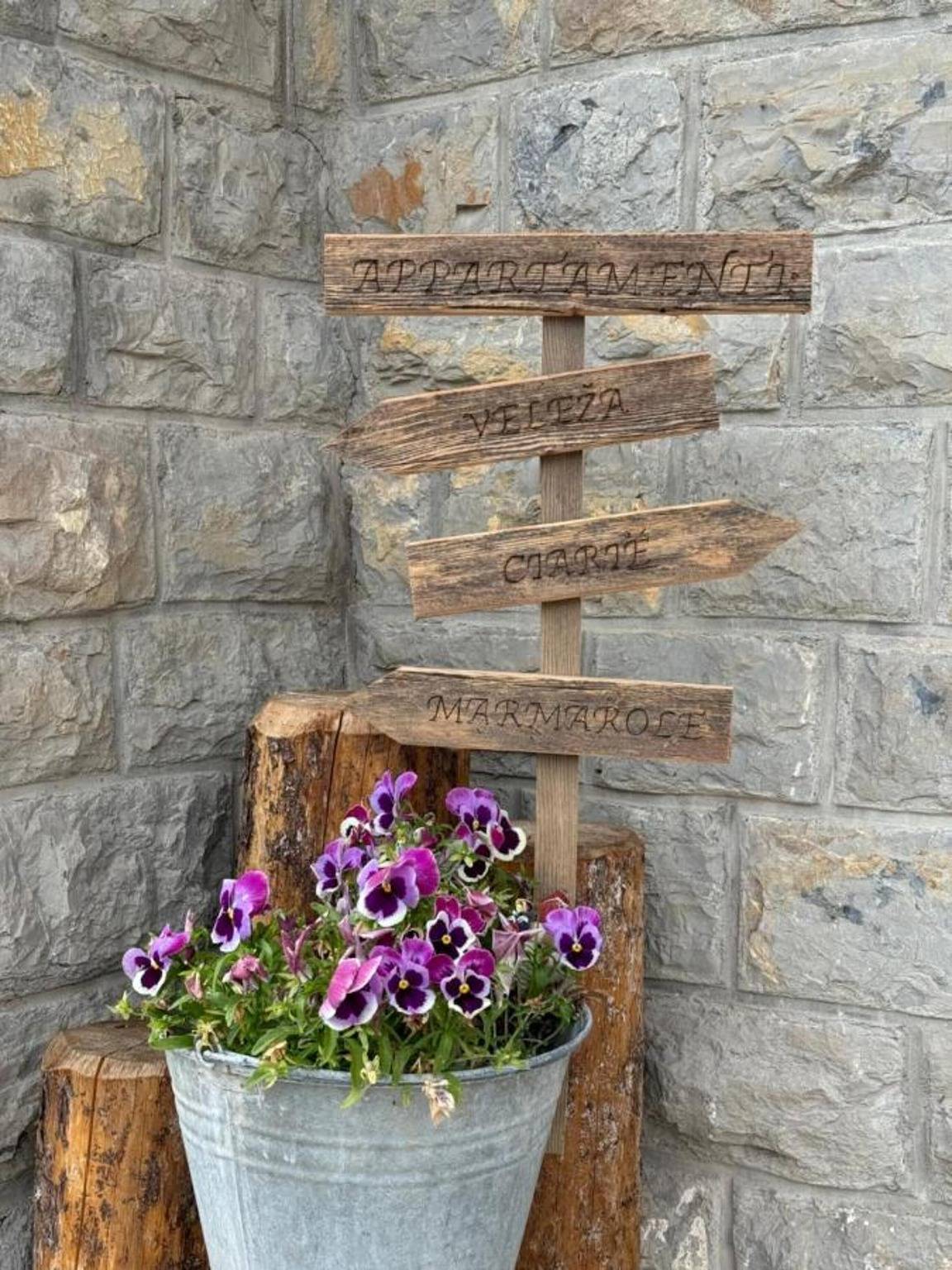 Ganze Wohnung, Ferienwohnung 'Veleza' mit Bergblick und Gemeinschaftsgarten in Auronzo di Cadore, Sextener Dolomiten