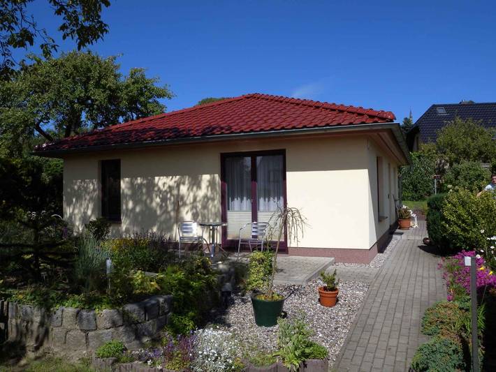 Ferienhaus für 3 Personen, mit Garten in Bergen auf Rügen - 2