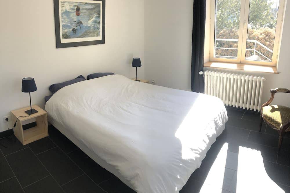 Maison Familiale 7ch au Coeur de Ste Marine. Plage à 10m à Pieds ou 5 en Vélos ! in Combrit, Côte de Cornouaille