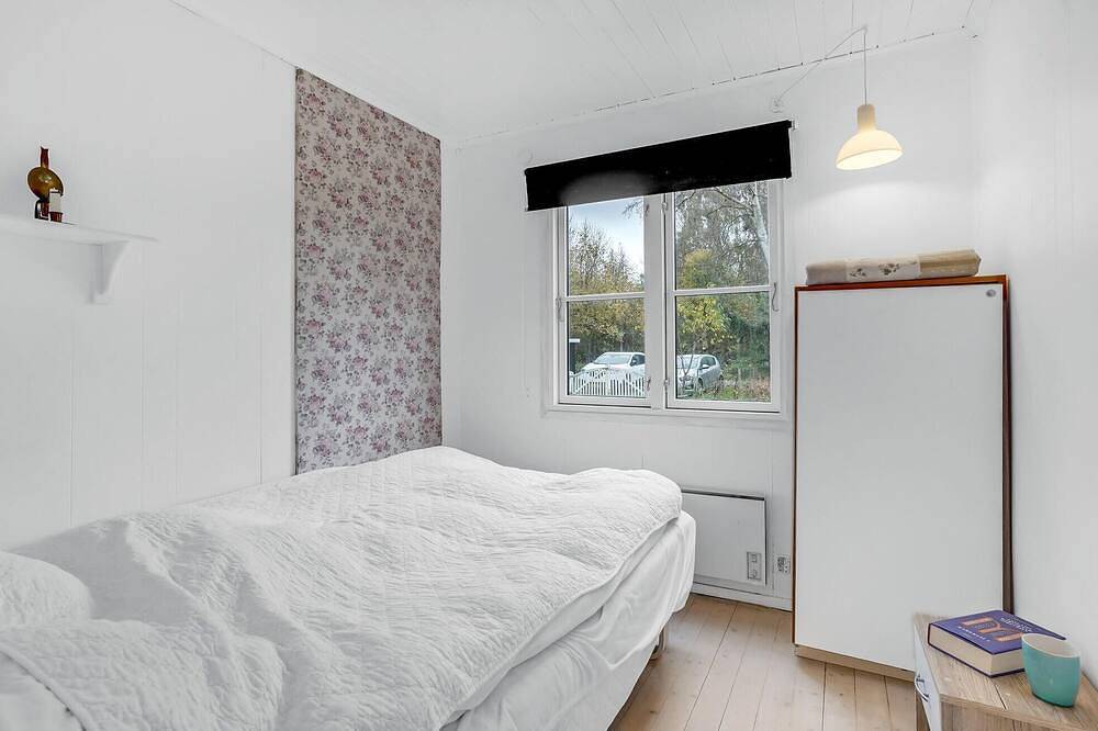 2 bedroom nice home in Askeby in Svenska Östersjön