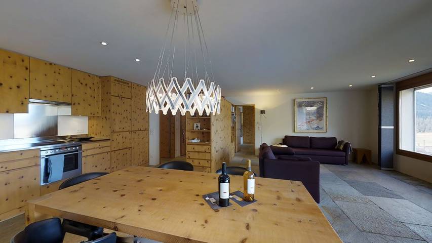 Ferienwohnung für 4 Personen, mit Terrasse und Garten sowie Ausblick in Zuoz - 2