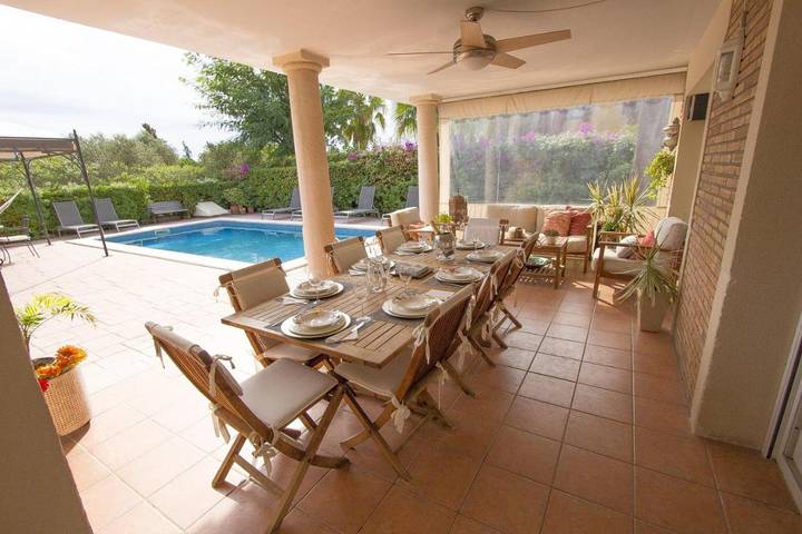 Casa rural para 9 personas, con Balcón y Terraza además de Jardín y Piscina en Reus - 4