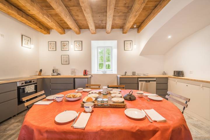 Location de vacances pour 7 personnes, avec jardin dans Prinsuéjols - 4