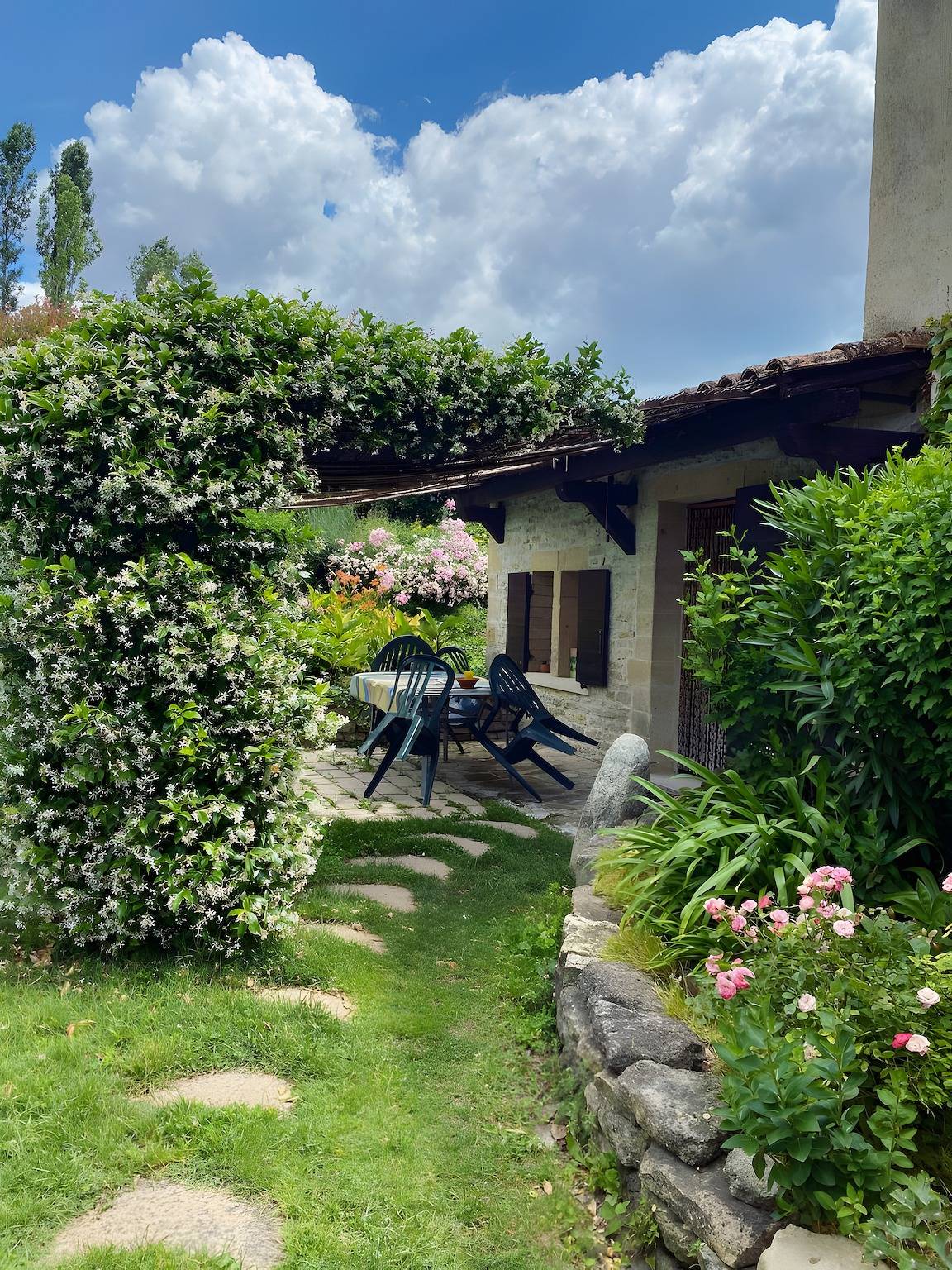 Gîte à uzès, au bord de l'eau in Uzès, Région de Nîmes