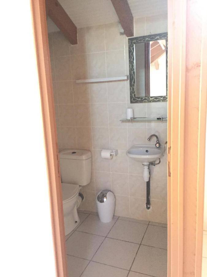 Gîte pour 3 personnes, avec jardin à La Désirade (île) - 4