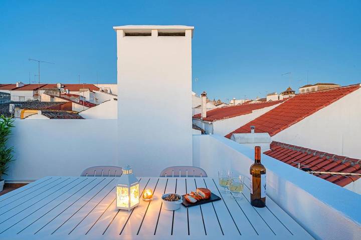 Apartamento de férias para 4 pessoas, com jardim e vista em Évora