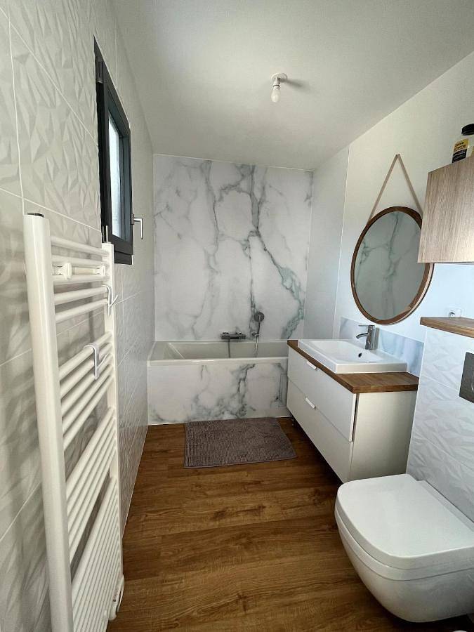 Location de vacances pour 6 personnes, avec terrasse à Changé - 4